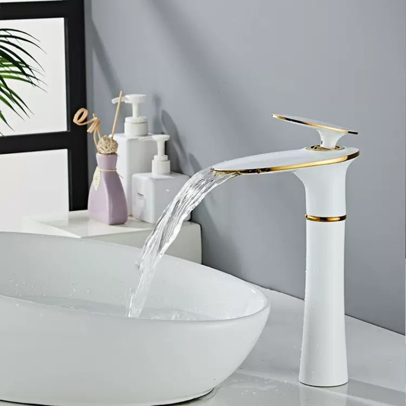 Rubinetto per lavabo a cascata - Home Hardware Bathroom Faucets recensione e prezzo