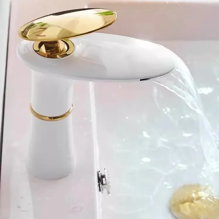 Rubinetto a Cascata per Lavabo - Home Hardware Bathroom Faucets recensione e prezzo